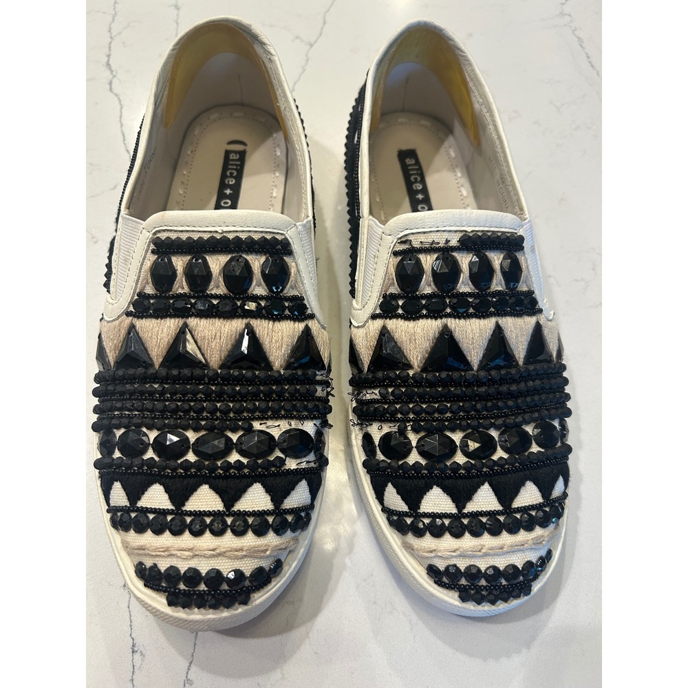 Alice + Olivia Slip On Sneakers White Black Beaded Embellished Tribal Flats 5M